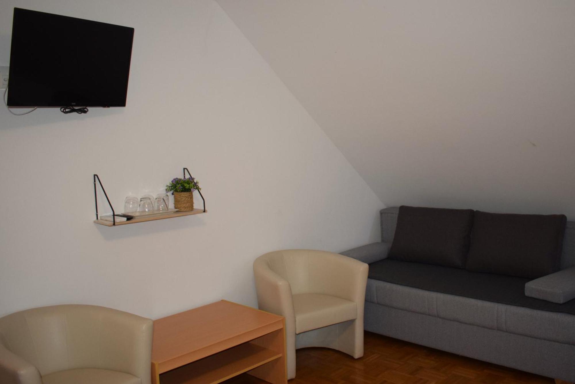 Farm Stay Zevnik Brežice エクステリア 写真