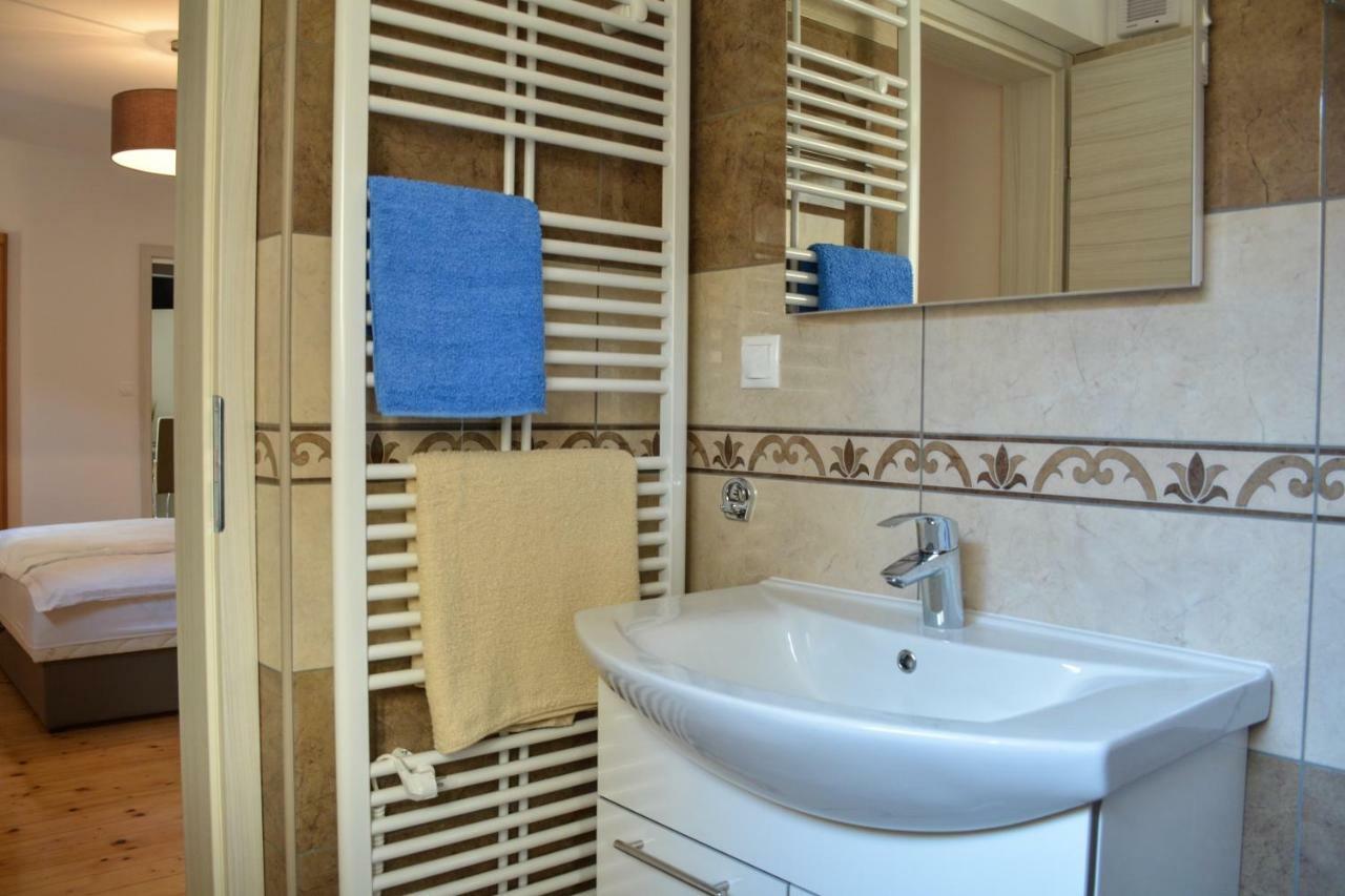 Farm Stay Zevnik Brežice エクステリア 写真