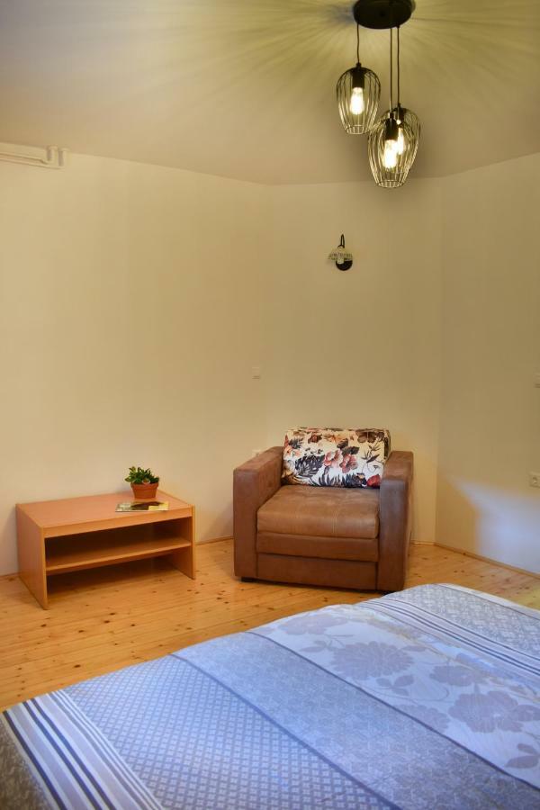Farm Stay Zevnik Brežice エクステリア 写真