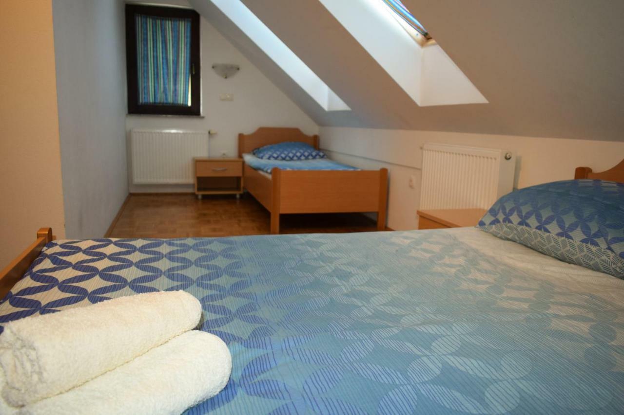 Farm Stay Zevnik Brežice エクステリア 写真